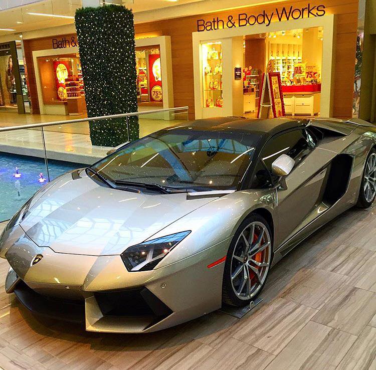 When Your Local Mall Is Giving Away An Aventador Aventador Lambo Power