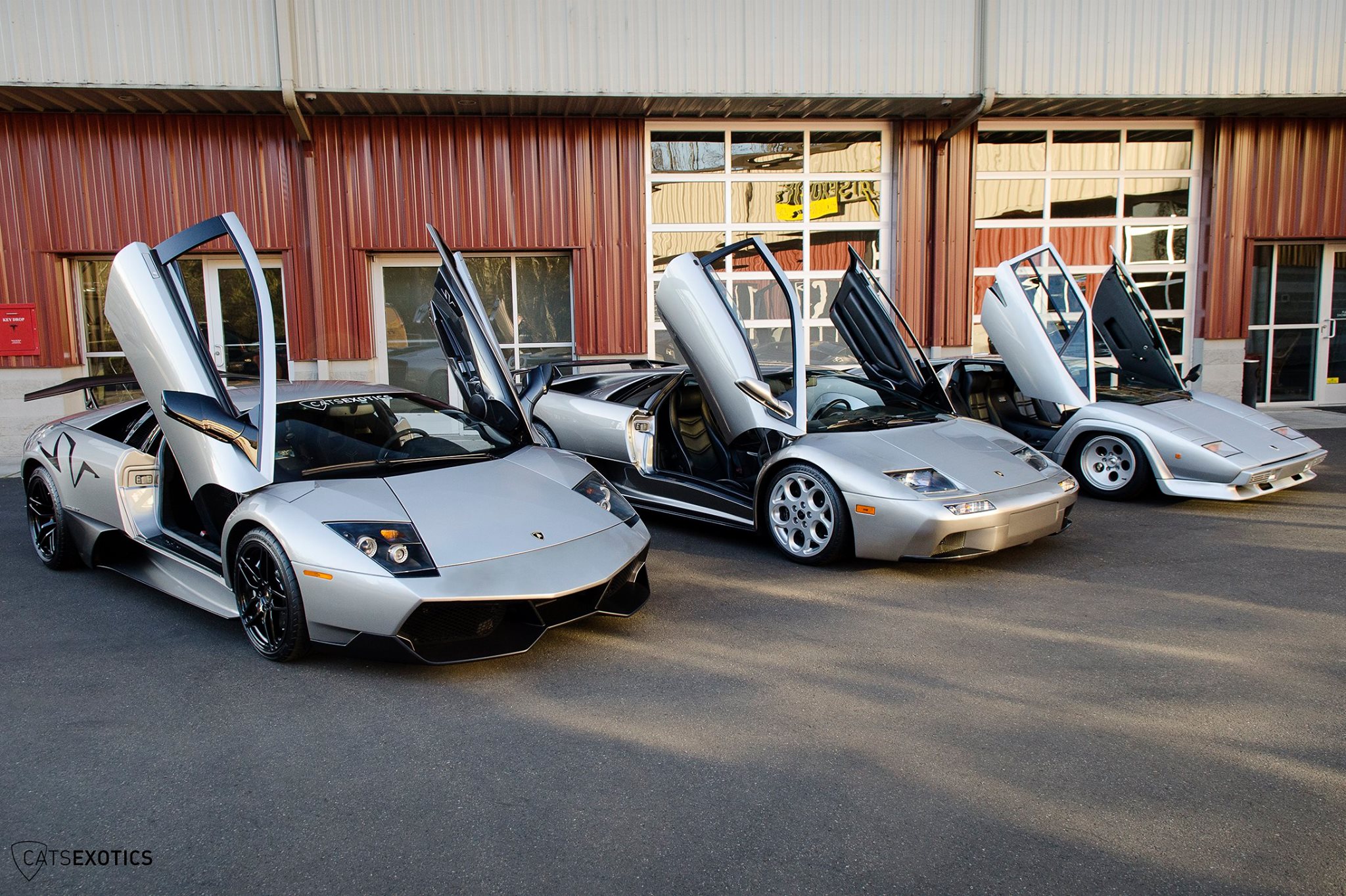 Three generations of V12 Lamborghini! - Automobili Lamborghini - Lambo Power