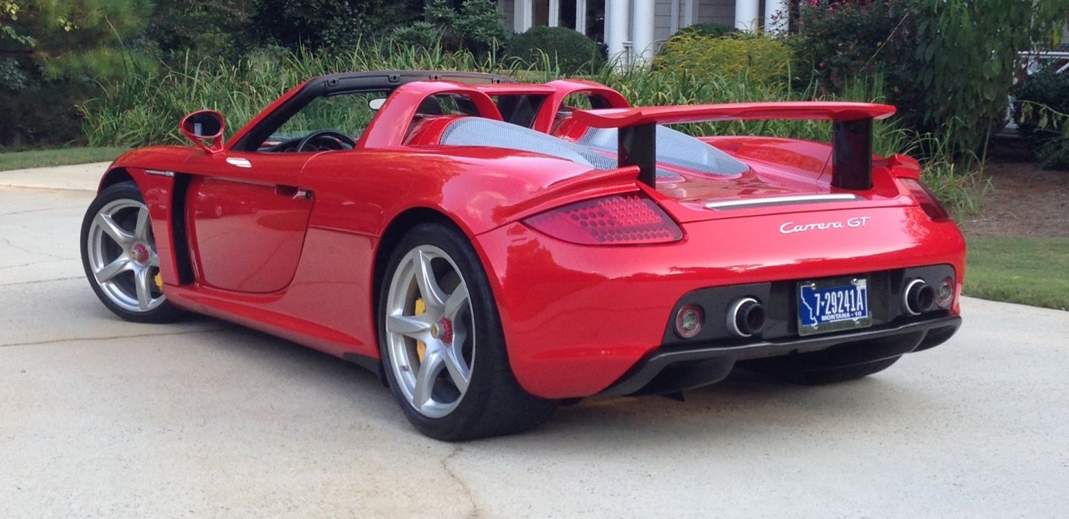 Porsche Carrera gt Red